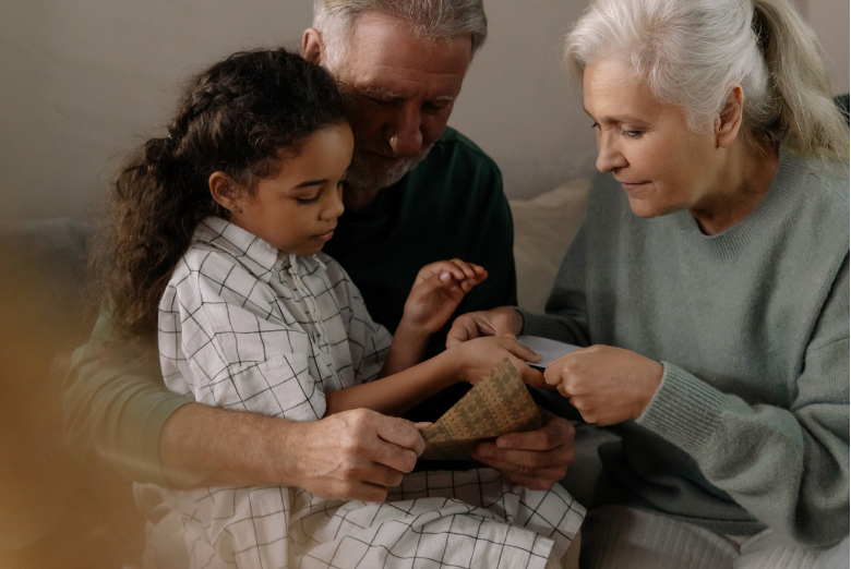 child with grandparents